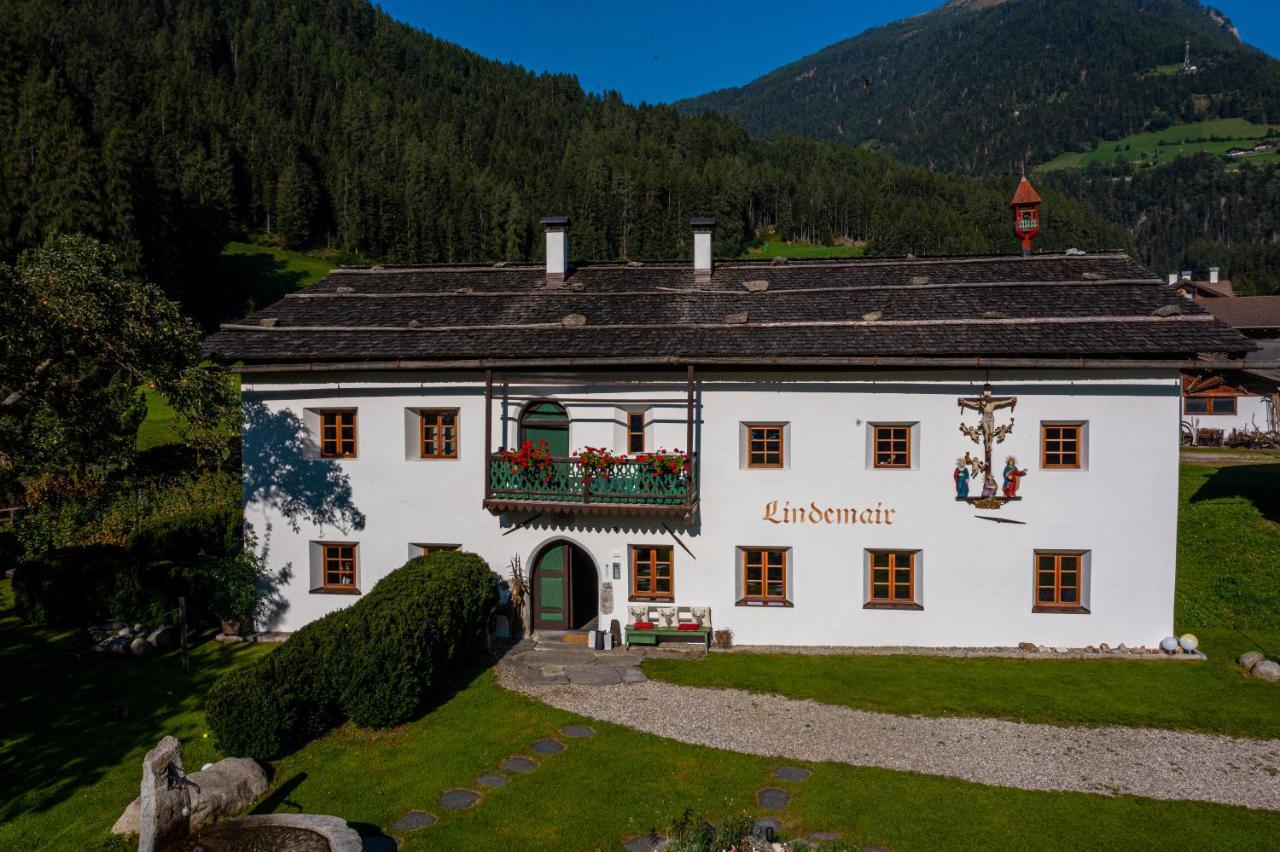 Villa Lindemair Lutago Esterno foto
